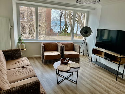 Successful Airbnb property: 3* rated apartment close to the lake - 8 people in Thonon Les Bains
