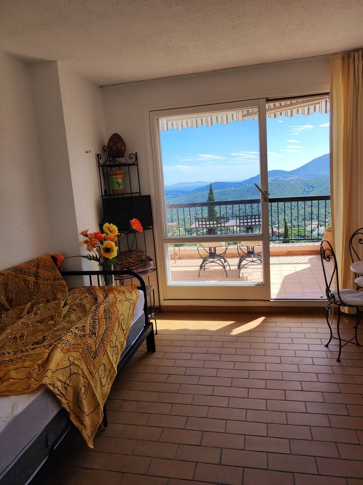 Studio Vue Mer, Parking Prive (St Tropez Area) - La Croix-Valmer