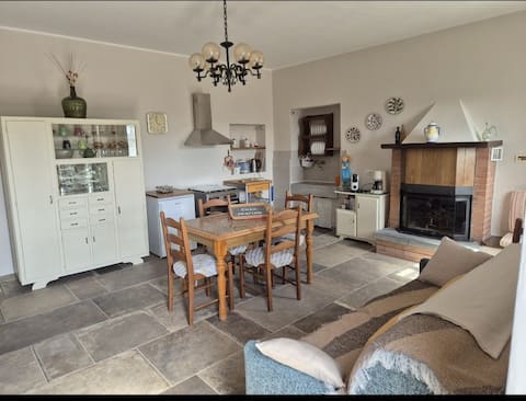 Top performing Airbnb: Casa Marino in Tuoro Sul Trasimeno