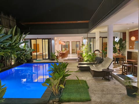 Ratu Ayu Villa Ubud 8 Bedroom