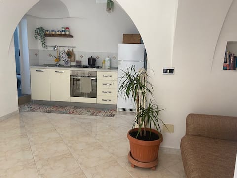 Popular Airbnb listing: Cerulea d 'Itria - home vacations in Locorotondo