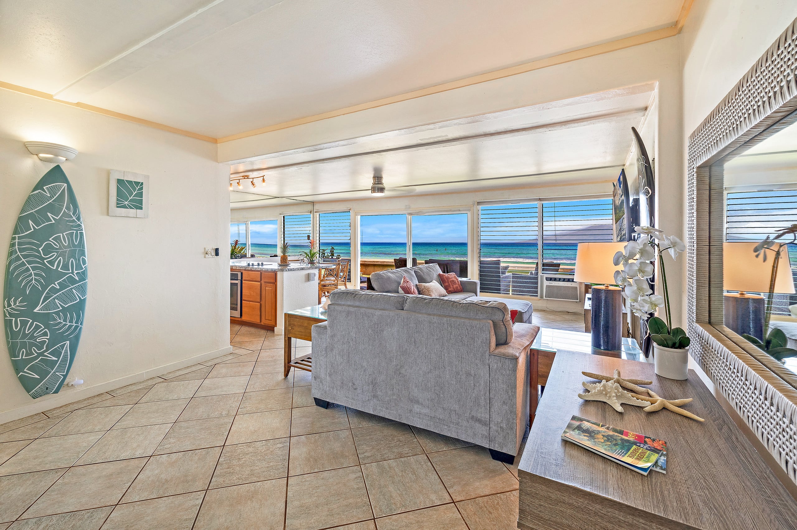 Condo in Lahaina · ★4.87 · 2 bedrooms · 3 beds · 1 bath - Image 8