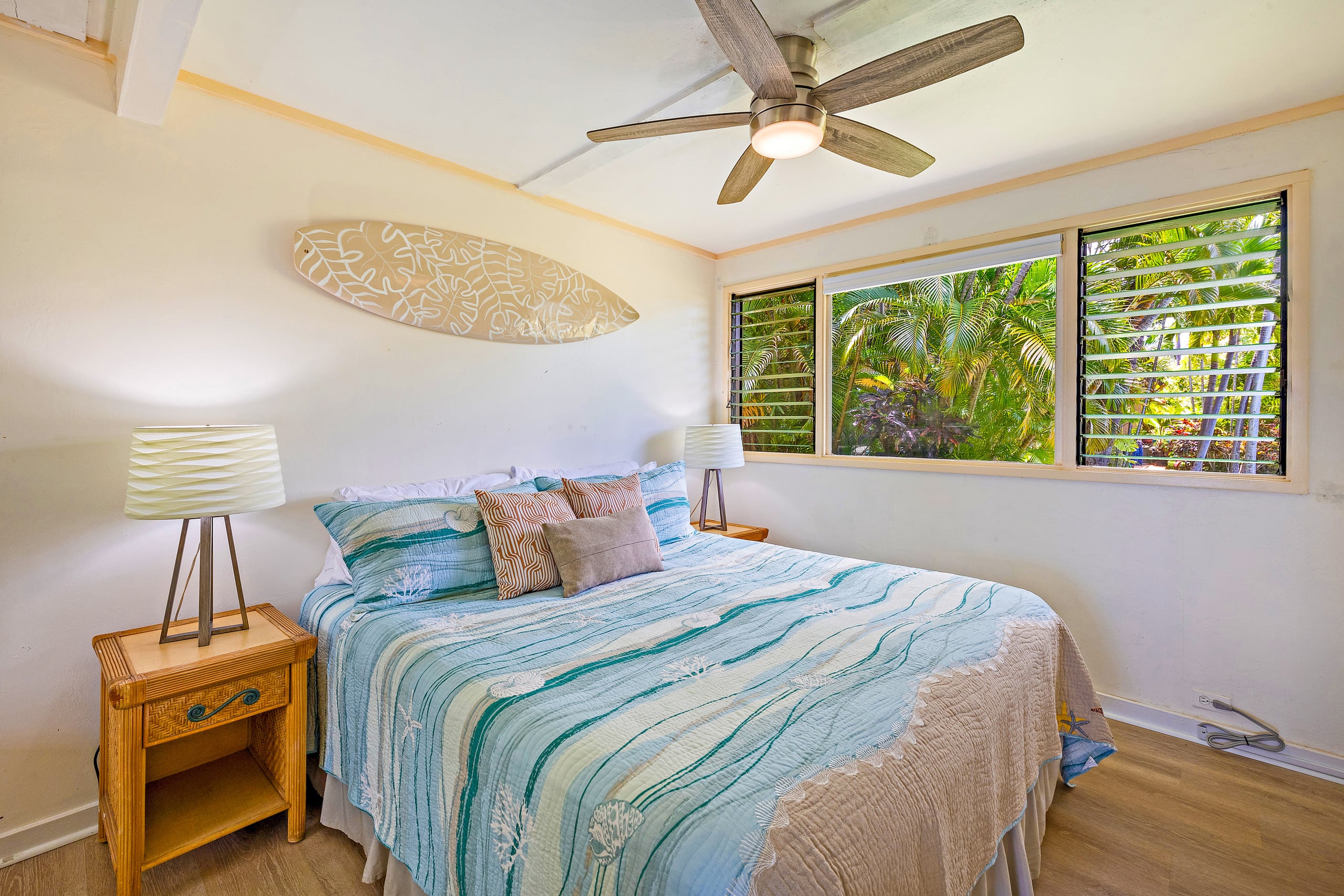 Condo in Lahaina · ★4.87 · 2 bedrooms · 3 beds · 1 bath - Image 23
