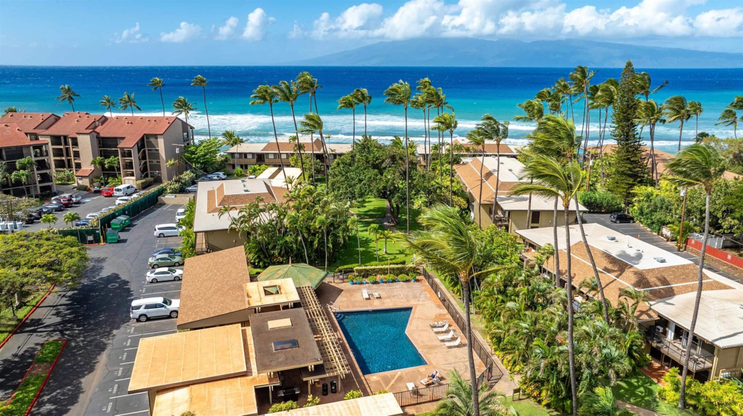 Condo in Lahaina · ★4.87 · 2 bedrooms · 3 beds · 1 bath - Image 46