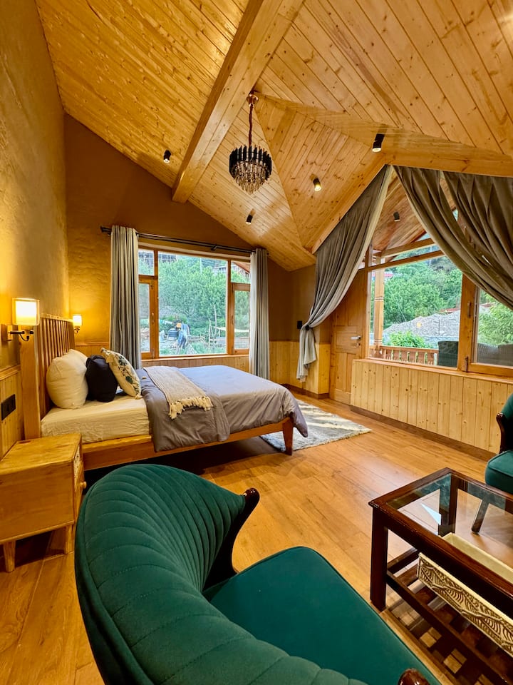 Dhoma e gjumit 2 me ballkon privat