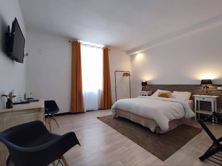 غرفة النوم 2