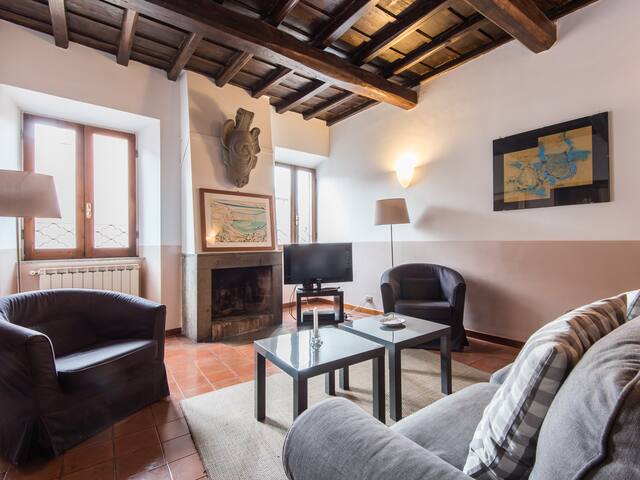 Spacious 2BR 2bath full kitchen and elevator gallery image 4