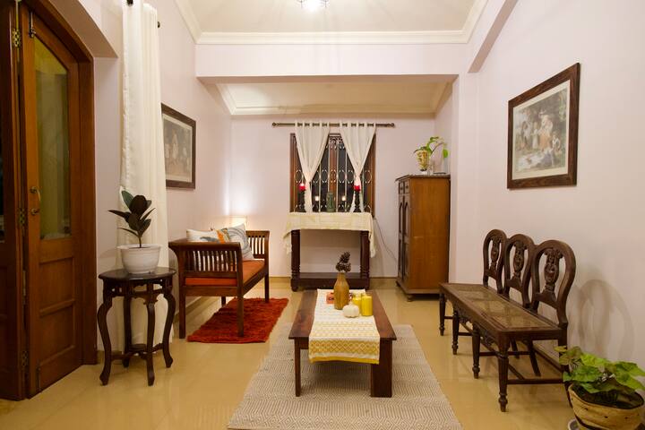 Living room 2 image 1