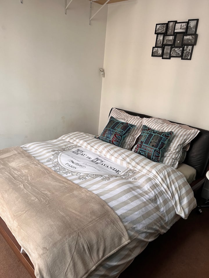 საძინებელი 1