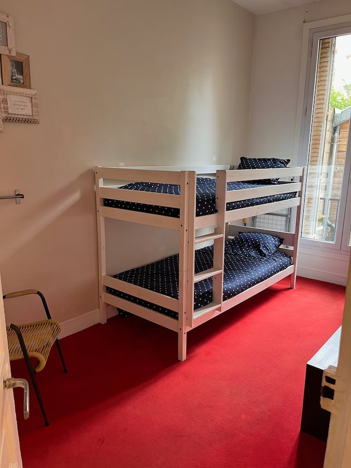 საძინებელი 2