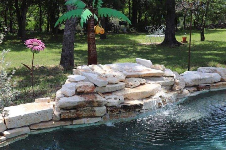 Relax on our Cattle Ranch with Pool & Hot Tub - Campers/RVs for Rent in ...
