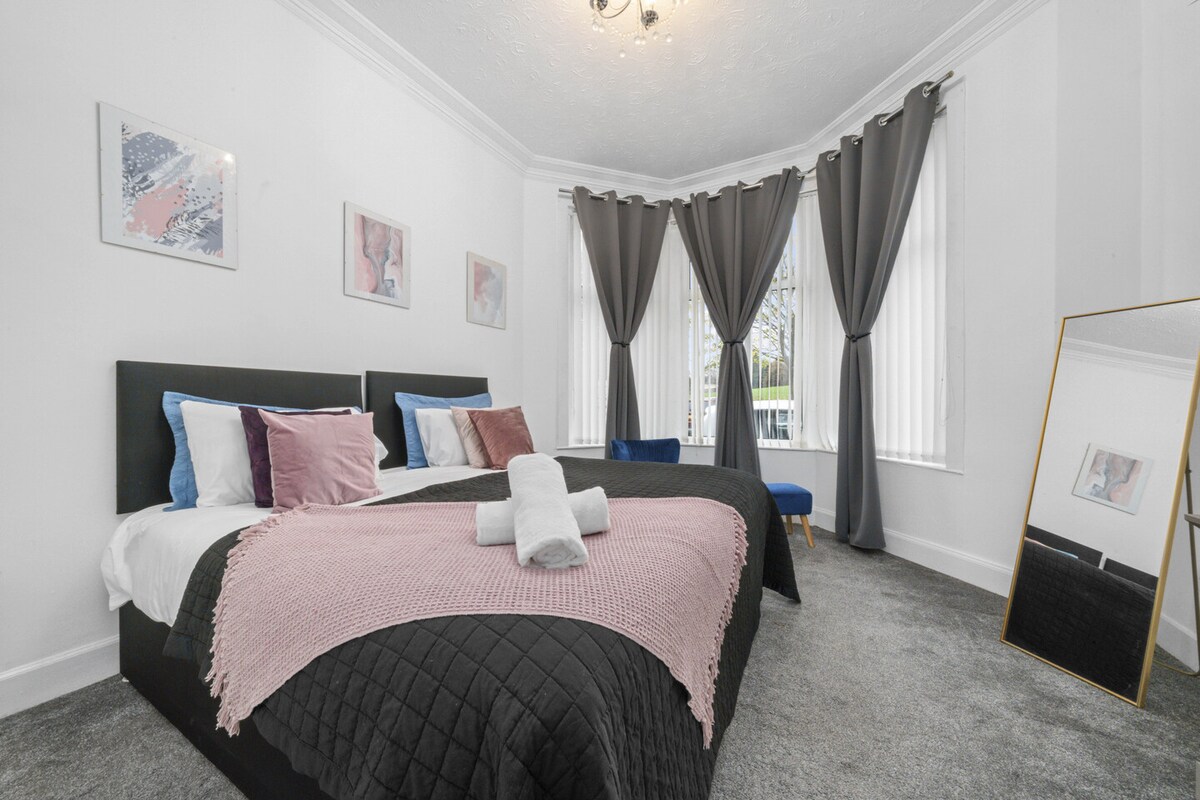 Weekly & Monthly Stay Coatbridge