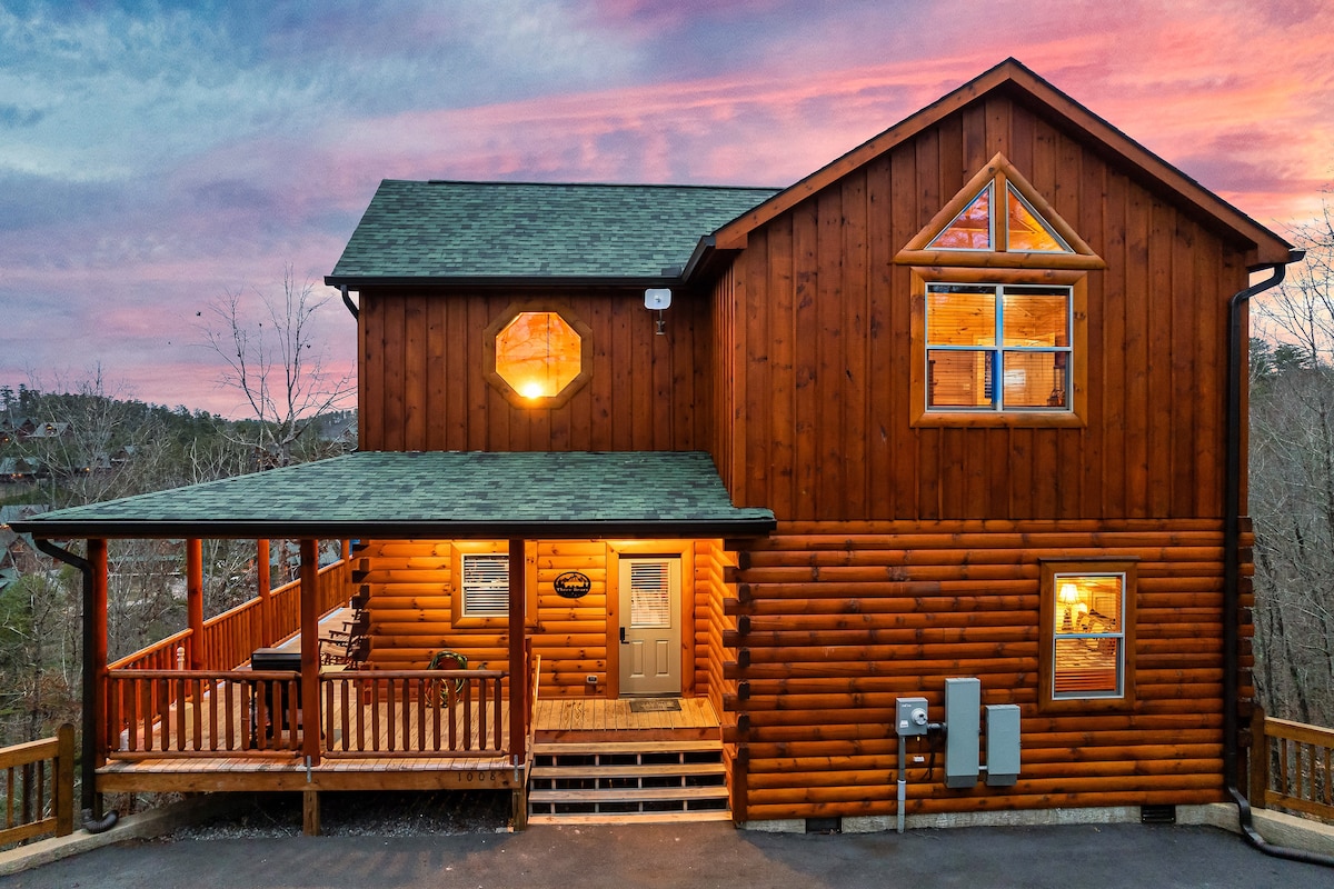 Three Bears Lodge - Image 1