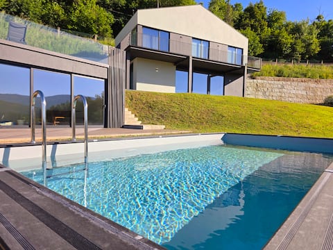 Casa do Barbeiro | View of the River Minho