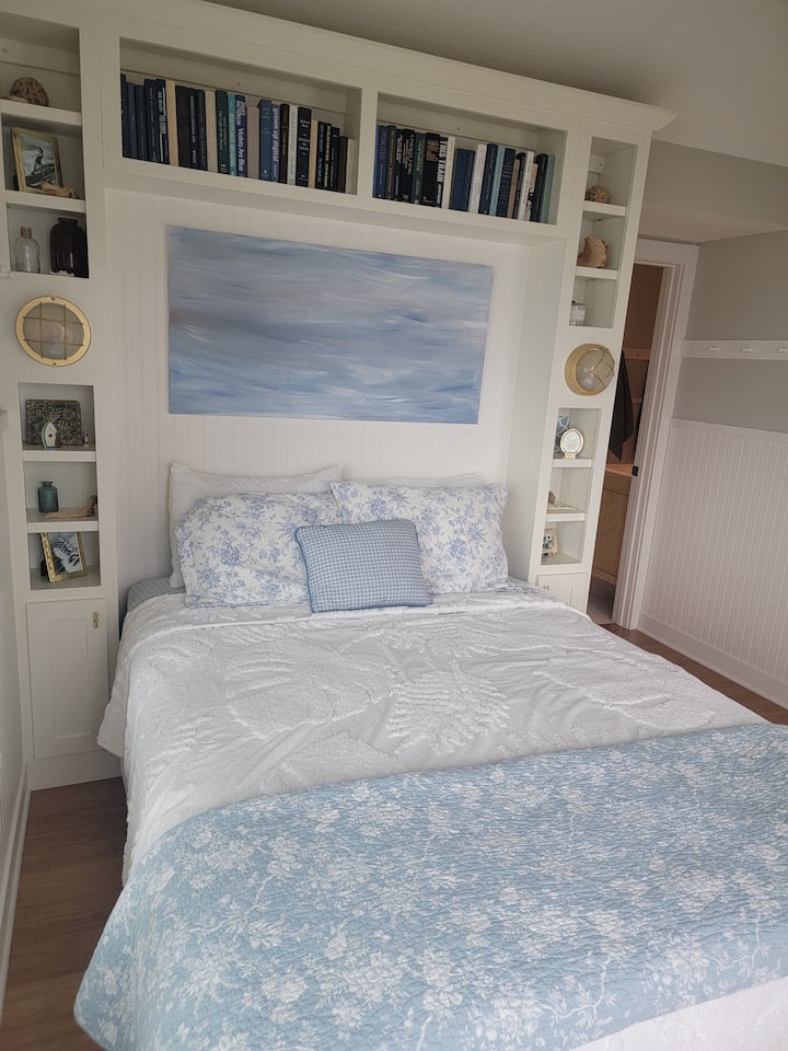 Suita kryesore me hyrje të ndërtuara