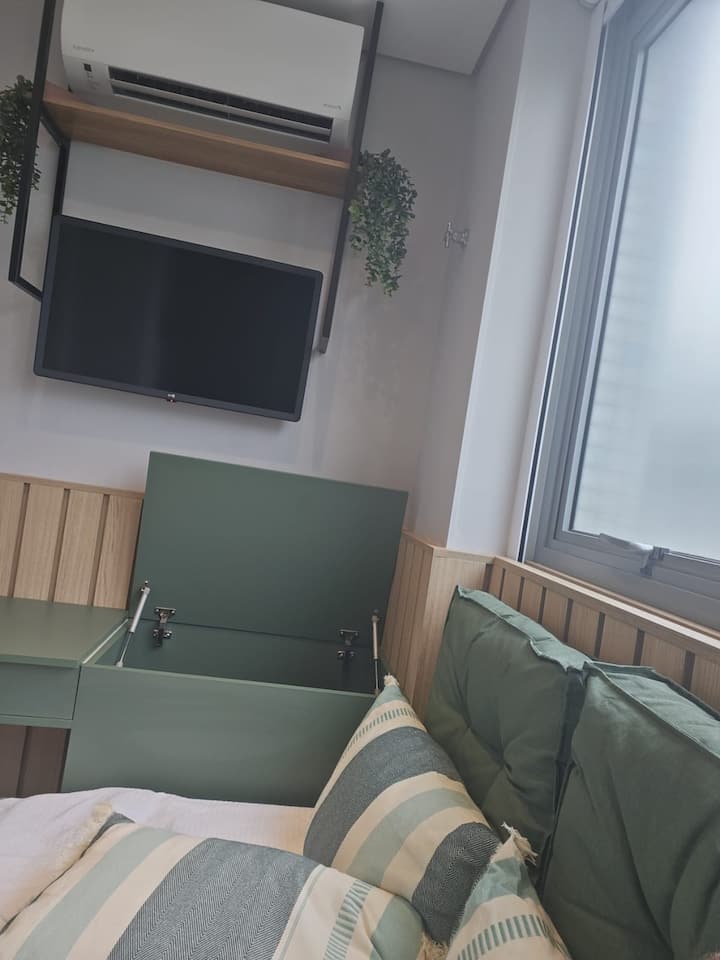 საძინებელი 4