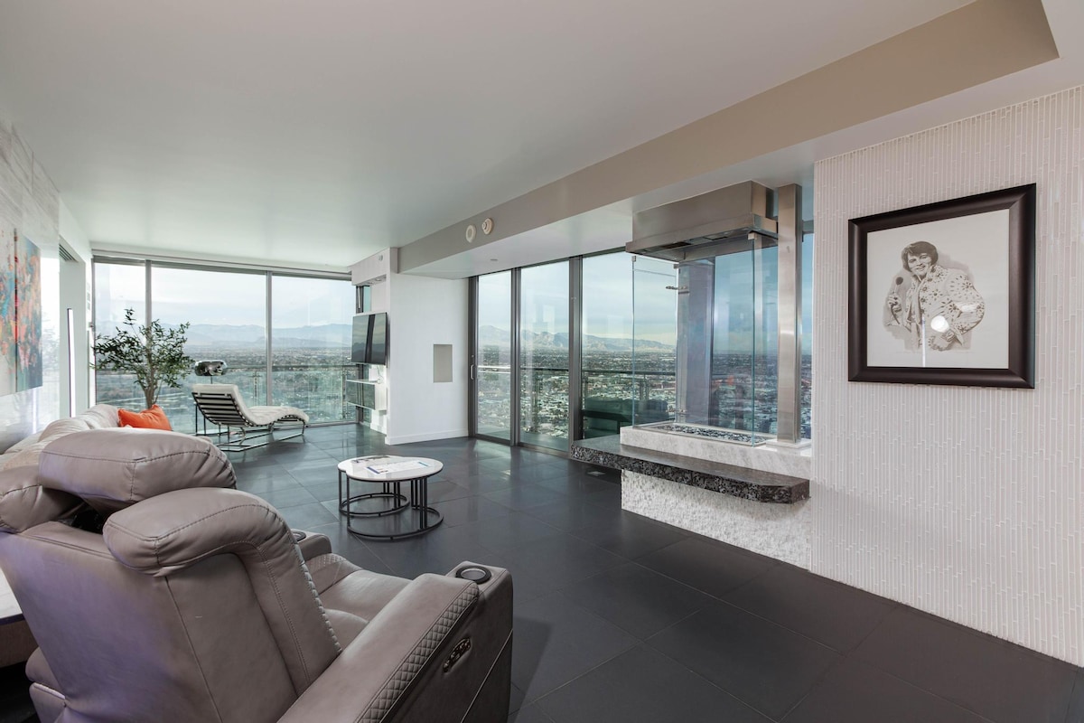 34th Floor Suite | Balcony Access | No Resort Fees