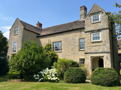 Woodstock Manor- Grade 2 Listed Nr Blenheim Palace