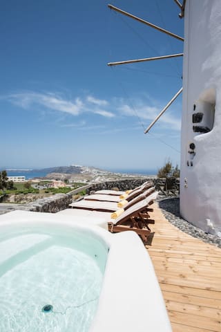Anemoscope Windmill Villa gallery image 5