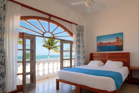 Hotel Albemarle Galapagos Beachfront en Isabela!