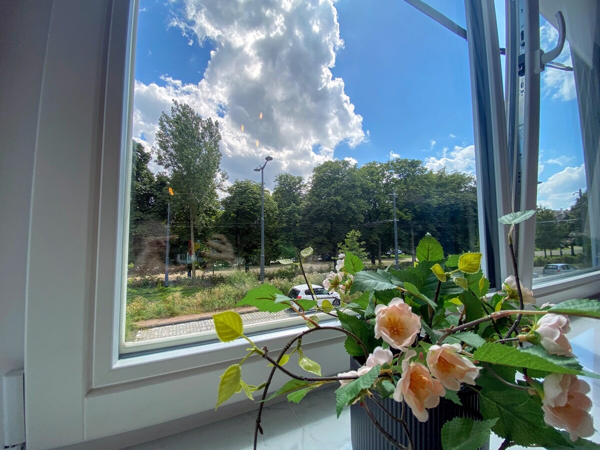 Top Airbnb: Atomium Apartment in Laeken Laken
