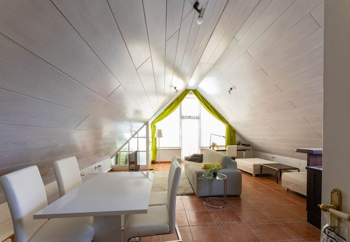 Ideale Lage! Penthouse Wohnung Im Herzen Tübingens - 圖賓根