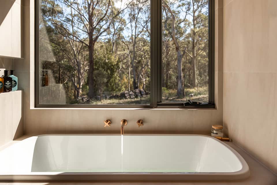 Pulchella Cabin, in the Tasman bush, Nubeena, Tasmania, Australia, photo 2 of 10