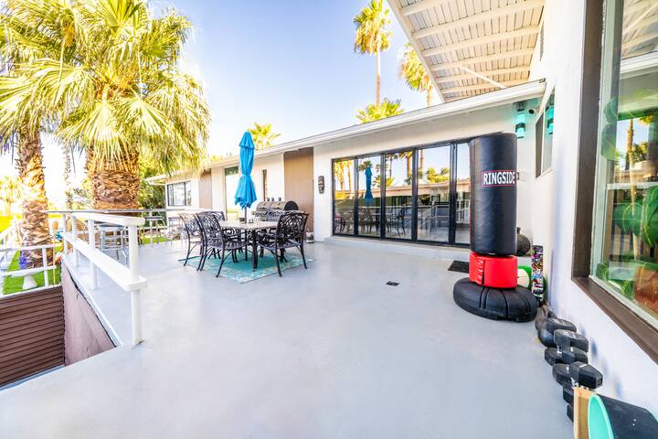 Unwind in Style w/ Scenic Decks: Pool I Gym & Spa gallery image 5