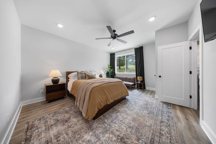 Nedávno vylepšené na dve manželské postele :)