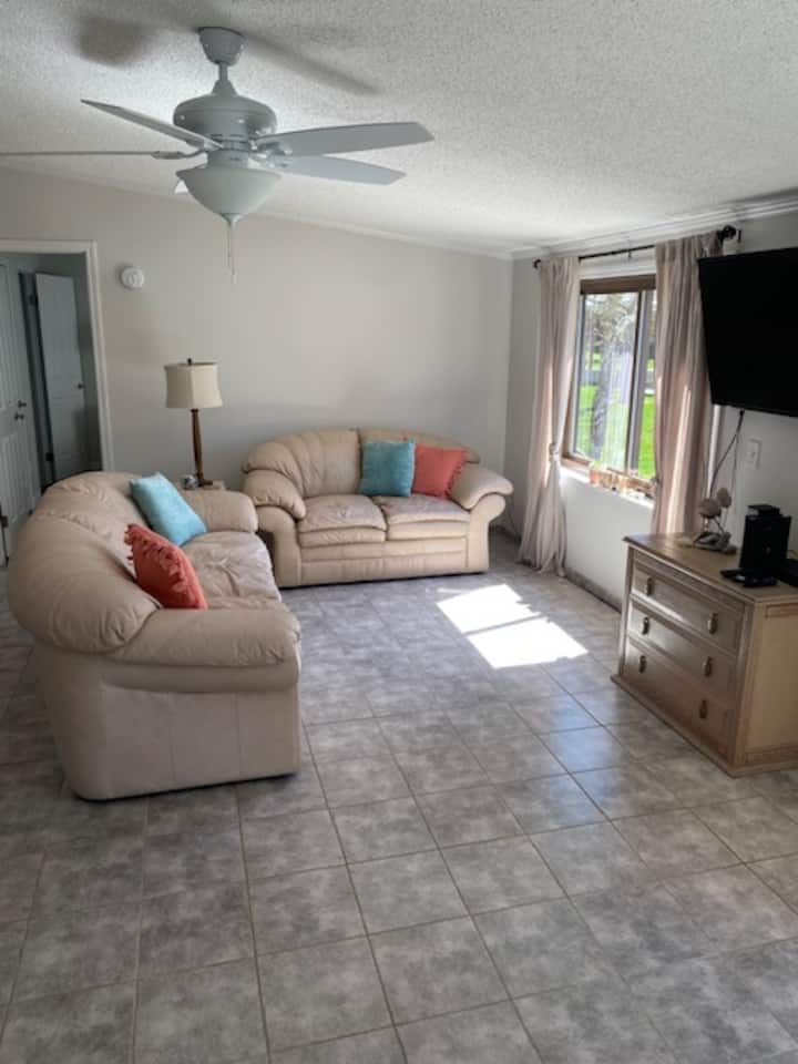 Put-in-bay | Island Club 25 | Modernized 3b2b - Put-in-Bay, OH