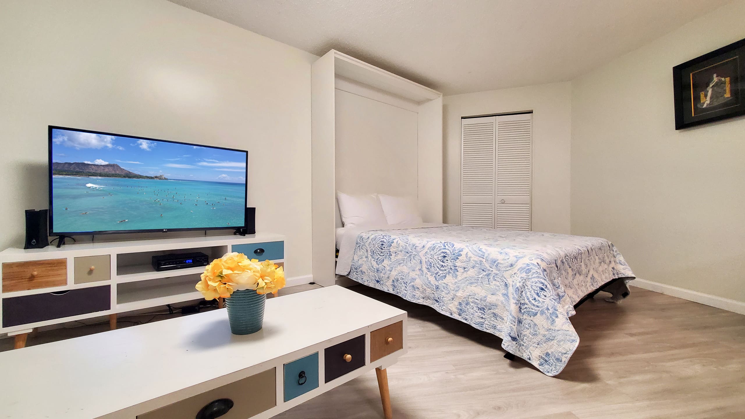 Family Vacation Condo with Free Parking & Wi-Fi - Image 4