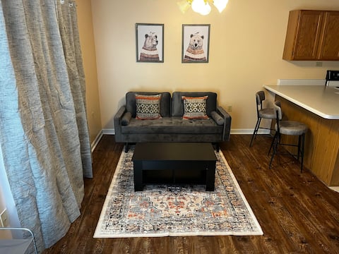 Bear apartment # 6 at Reeds Chapel