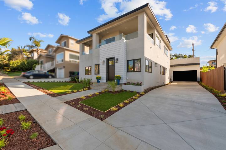 Ocean View Modern & New w/Pool gallery image 4