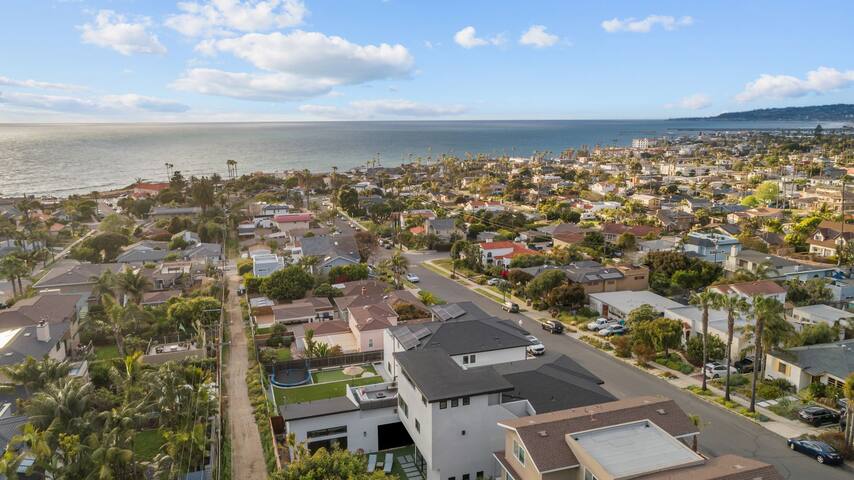 Ocean View Modern & New w/Pool gallery image 5