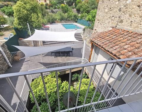 Gabirène, Charming house with heated pool