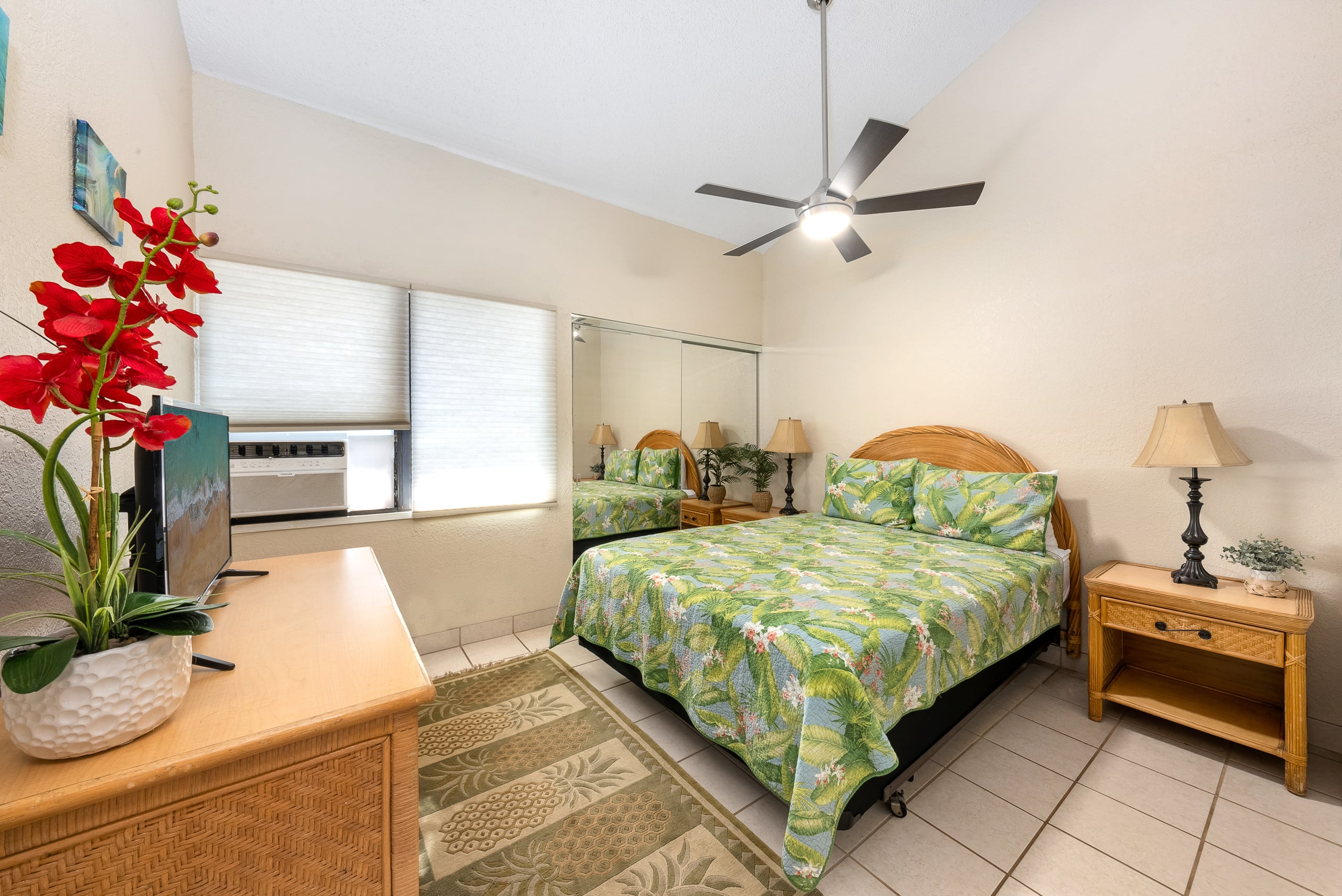 Condo in Kihei · ★4.96 · 2 bedrooms · 3 beds · 2 baths - Image 17