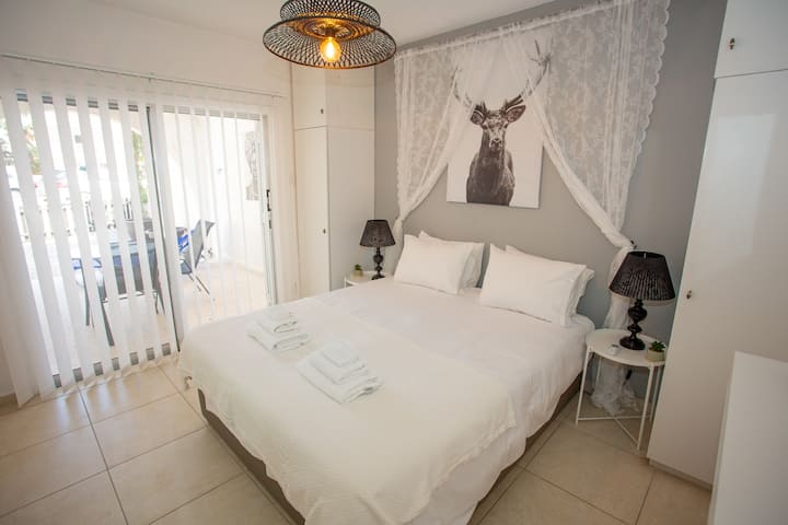 Estéa  Rhea's Cozy 1 Bedroom Apartment - Kato Paphos