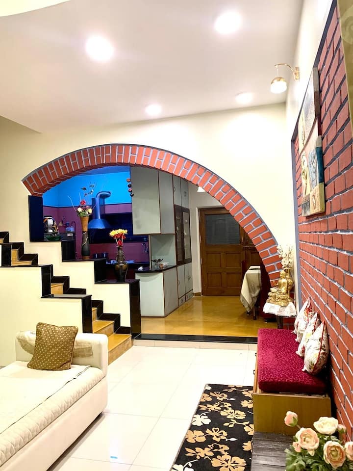 2 Rooms + Attached Washrooms, Close To City Centre - Aurangabad