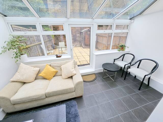 Luxury Guest House gallery image 3