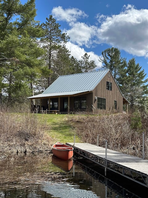 Big Sisu - Nordic Hideaway on Silverthorn Lake