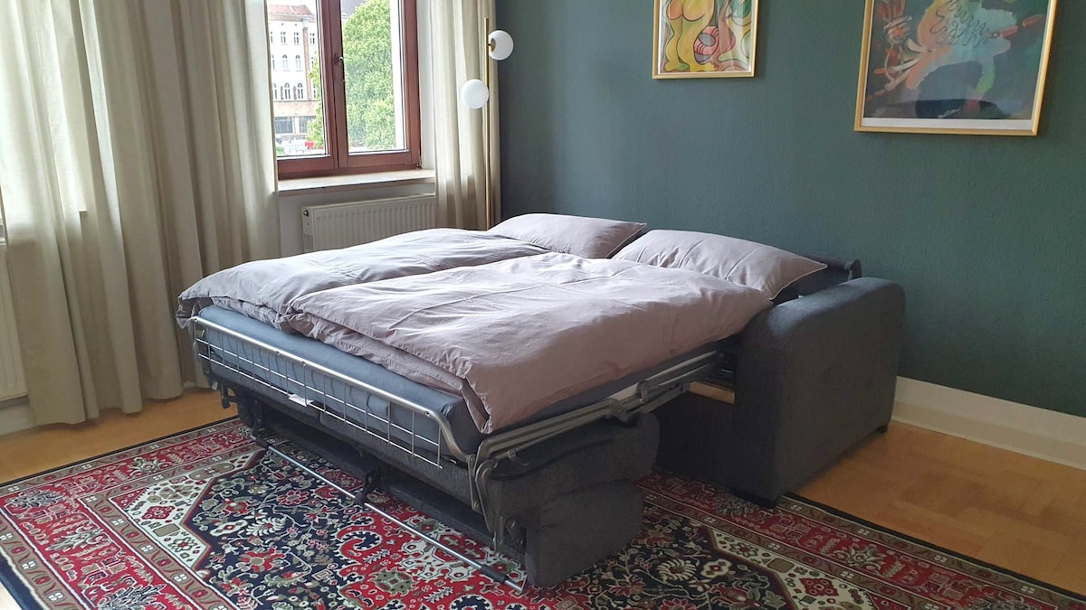 Popular Airbnb listing: Apartment on Wilhelmsplatz in Görlitz
