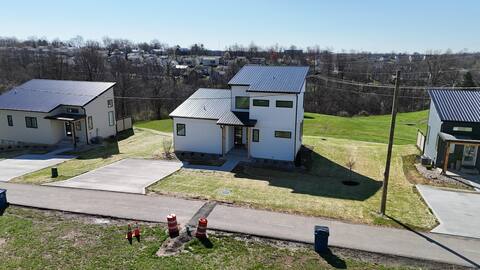 Dry Ridge Village-3 Houses-Close to Ark- Hot Tubs