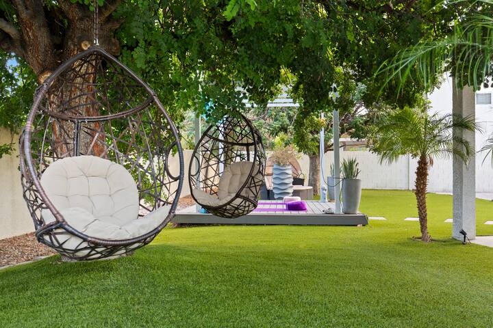 Villa,Pool,Sauna,Hottub,Gameroom,Mini-golf gallery image 4