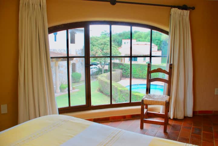 غرفة النوم 8