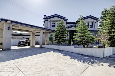 New lux 4000sqf near Huntington Beach Anaheim