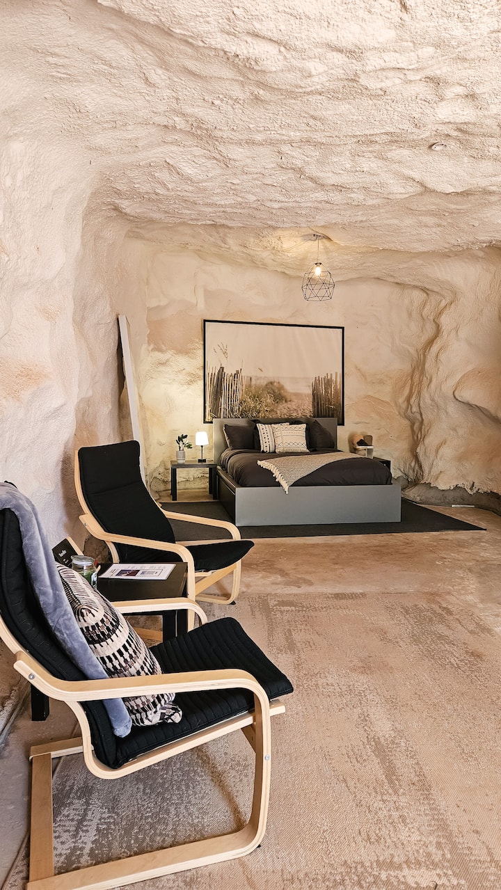 The Caves At Moab - At Private Riverside Ranch - Moab, UT