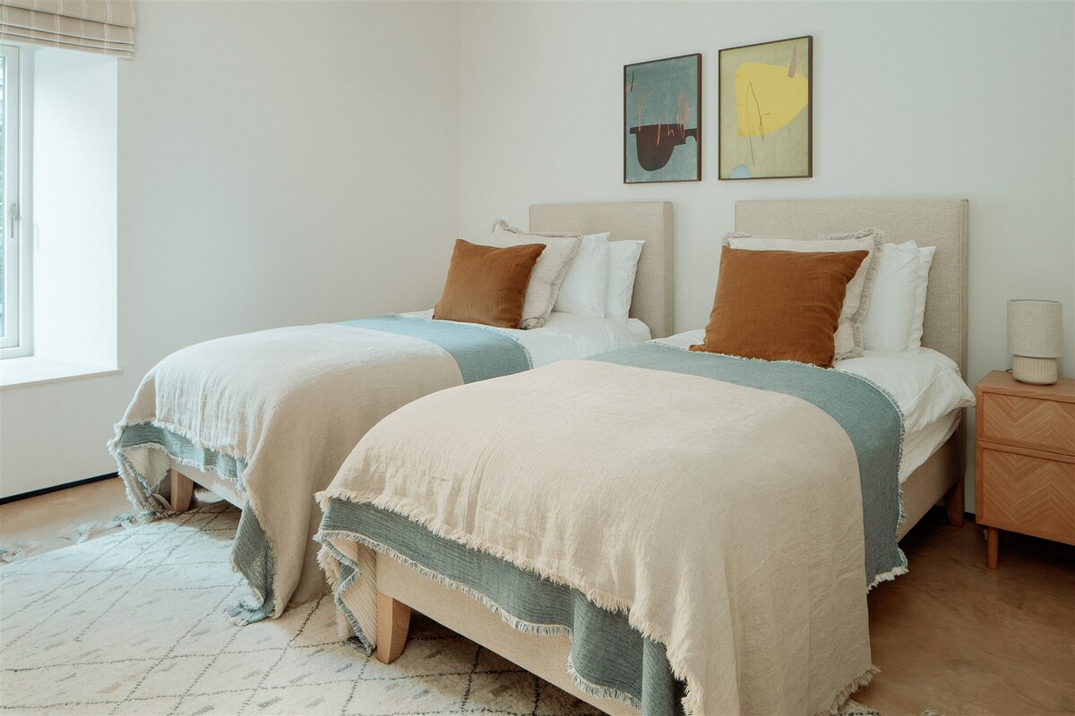 Двойна спалня.