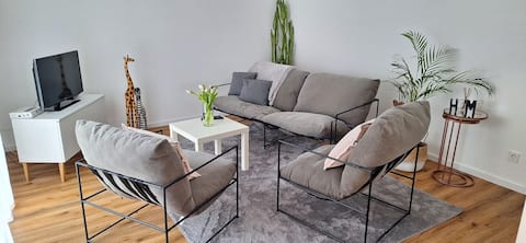 central apartment at the city park