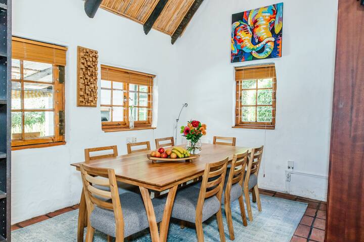 Two Pools Villa – Mountain View gallery image 5