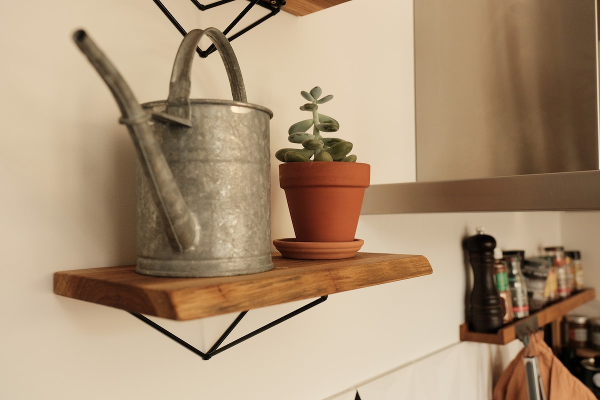 Top Airbnb: between Canal & Buttes-Chaumont in Paris 19e Arrondissement